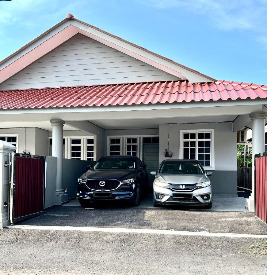 Teratai Homestay 3 Batu Buruk Kuala Terengganu Exterior foto
